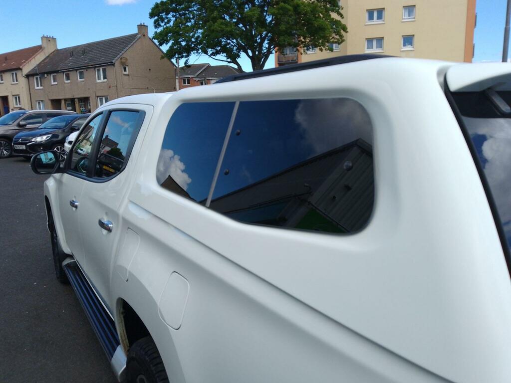 Mitsubishi L200 2.3 Di-d Barbarian Dcb 148 Bhp Red #16