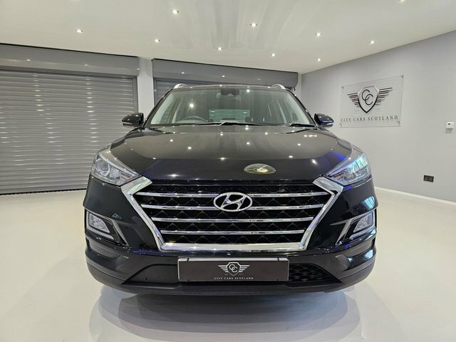 Hyundai Tucson 1.6 Gdi Se Nav Suv Euro 6 Ss Black #2