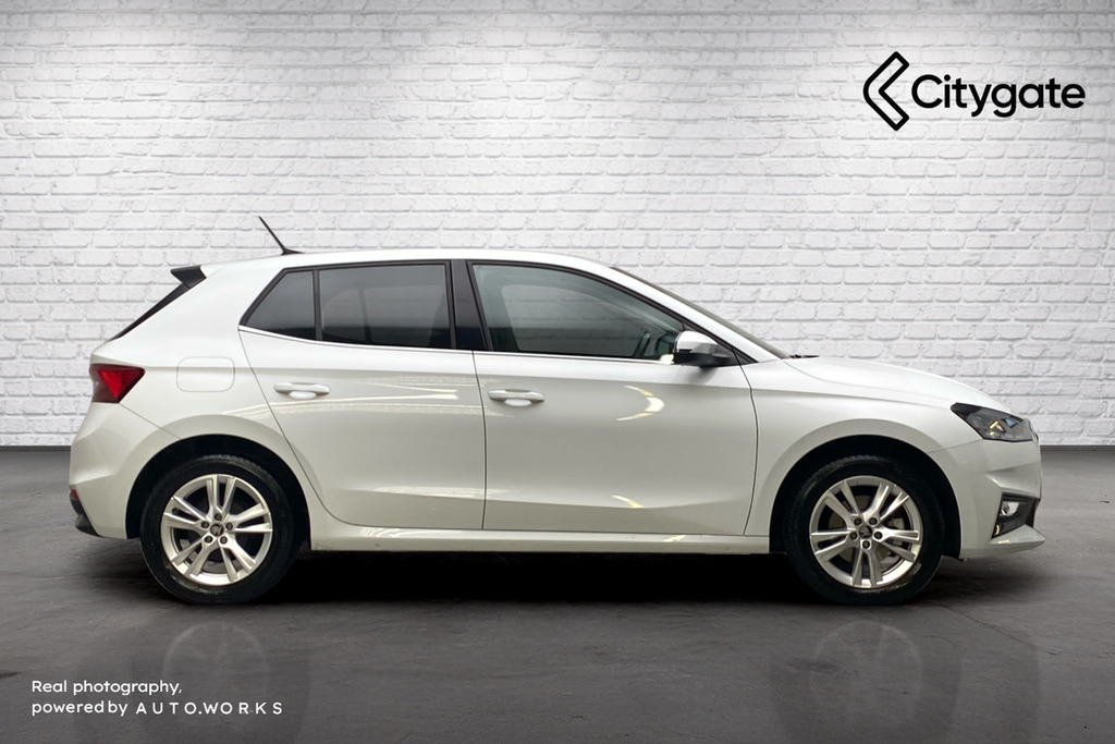 Skoda Fabia Hatch Se L Edition 1.0 Tsi 116 Ps Dsg LS75SCV White #4