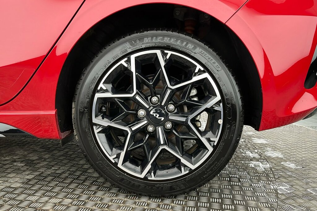 Kia Ceed 1.5 T-gdi Gt-line Hatchback Euro LD25VGK Red #5
