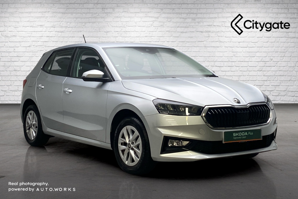Skoda Fabia Hatch Se Edition 1.0 Mpi 80 Ps 5G Man Silver