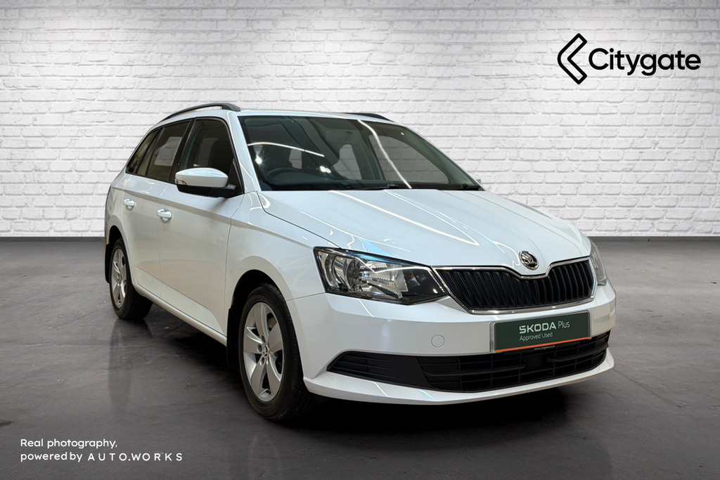 Skoda Fabia Se 1.0 Tsi 110 Ps Dsg NK18LWN White
