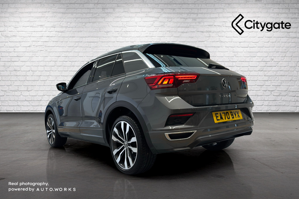 Volkswagen T-Roc R-line 1.5 Tsi 150Ps Evo 7-Speed Dsg EA70BYX Grey #2