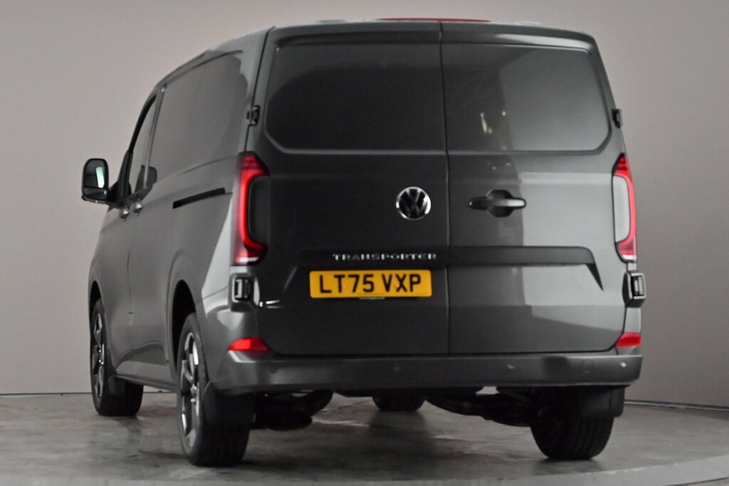 Volkswagen Transporter T32 Panel Van Commerce Pro Swb 170 Ps 2.0 Tdi 8Sp LT75VXP Grey #4
