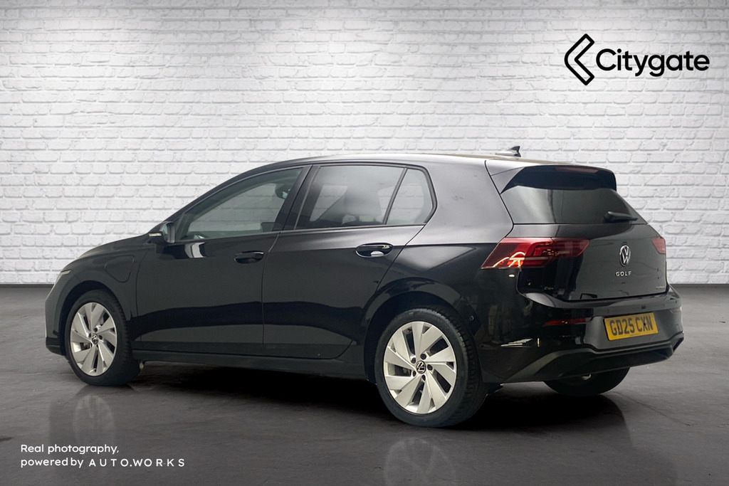 Volkswagen Golf Hatch Match 1.5 Tsi Ehybrid 204Ps 6-Speed Dsg 5 Do GD25CXN Black #3