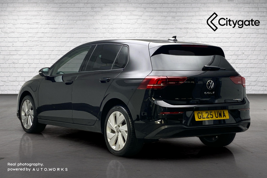 Volkswagen Golf Hatch Match 1.5 Tsi Ehybrid 204Ps 6-Speed Dsg 5 Do GL25UWA Black #3