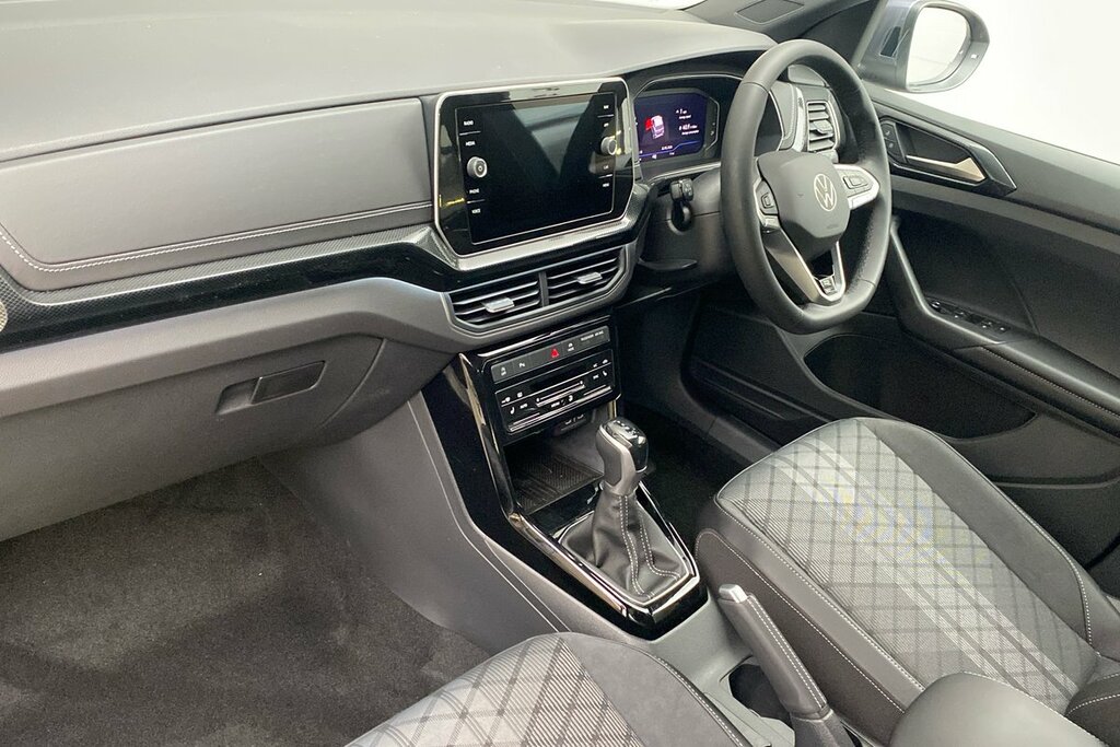 Volkswagen T-Cross R-line 1.0 Tsi 115Ps 7-Speed Dsg Grey #2