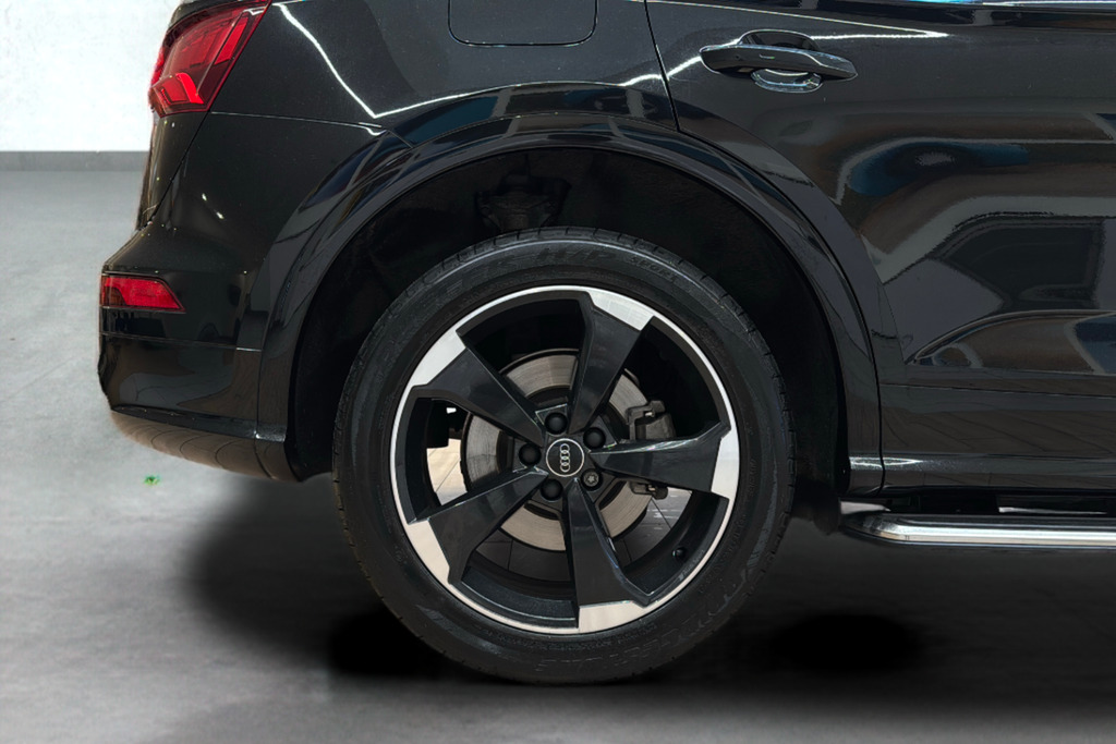 Audi Q5 Black Edition 45 Tfsi Quattro 245 Ps S Tronic Black #4