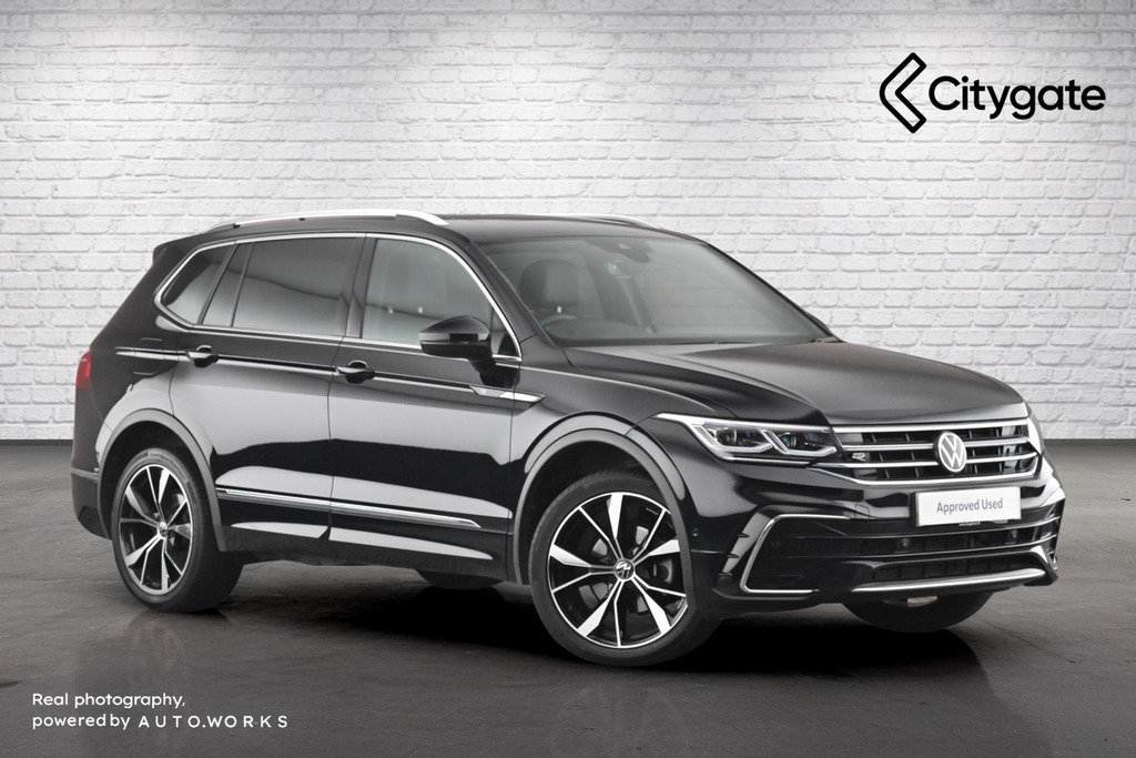 Volkswagen Tiguan Allspace R-line 2.0 Tdi 4Motion 150Ps 7-Speed Dsg Black