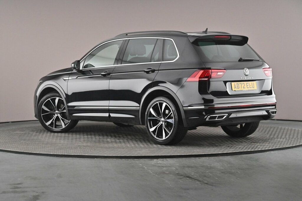 Volkswagen Tiguan R-line 1.5 Tsi 150Ps 7-Speed Dsg AD72ELU Black #3