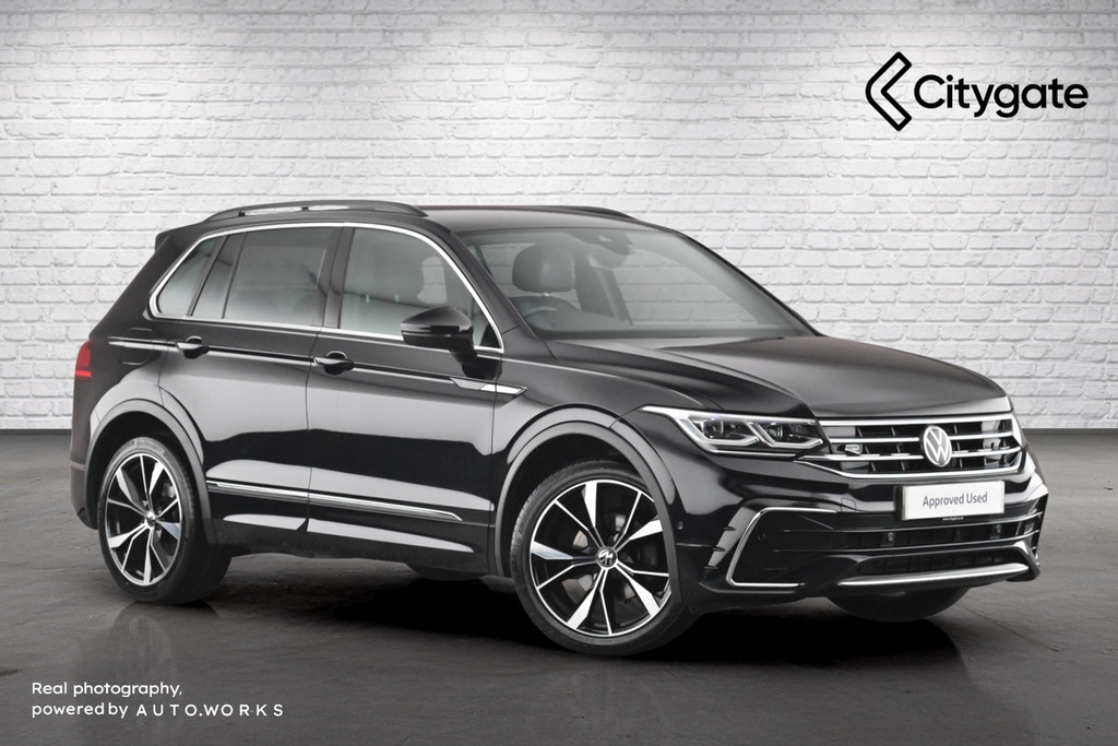 Volkswagen Tiguan R-line 1.5 Tsi 150Ps 7-Speed Dsg Black