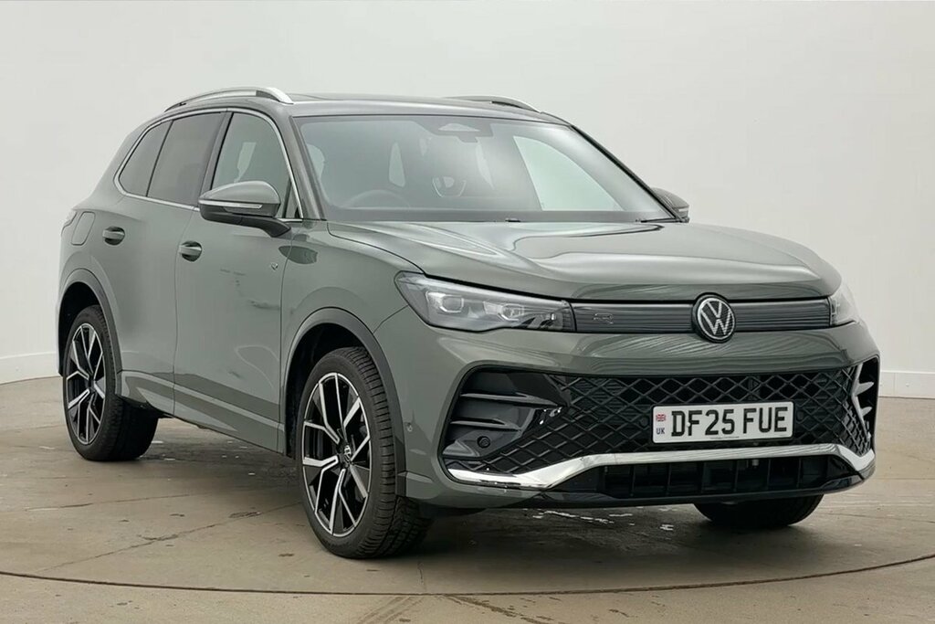 Volkswagen Tiguan R-line 1.5 Tsi Ehybrid 272 Ps 6-Speed Dsg Green
