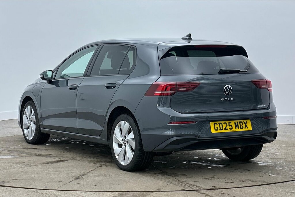 Volkswagen Golf Hatch Match 1.5 Tsi Ehybrid 204Ps 6-Speed Dsg 5 Do GD25MDX Grey #3