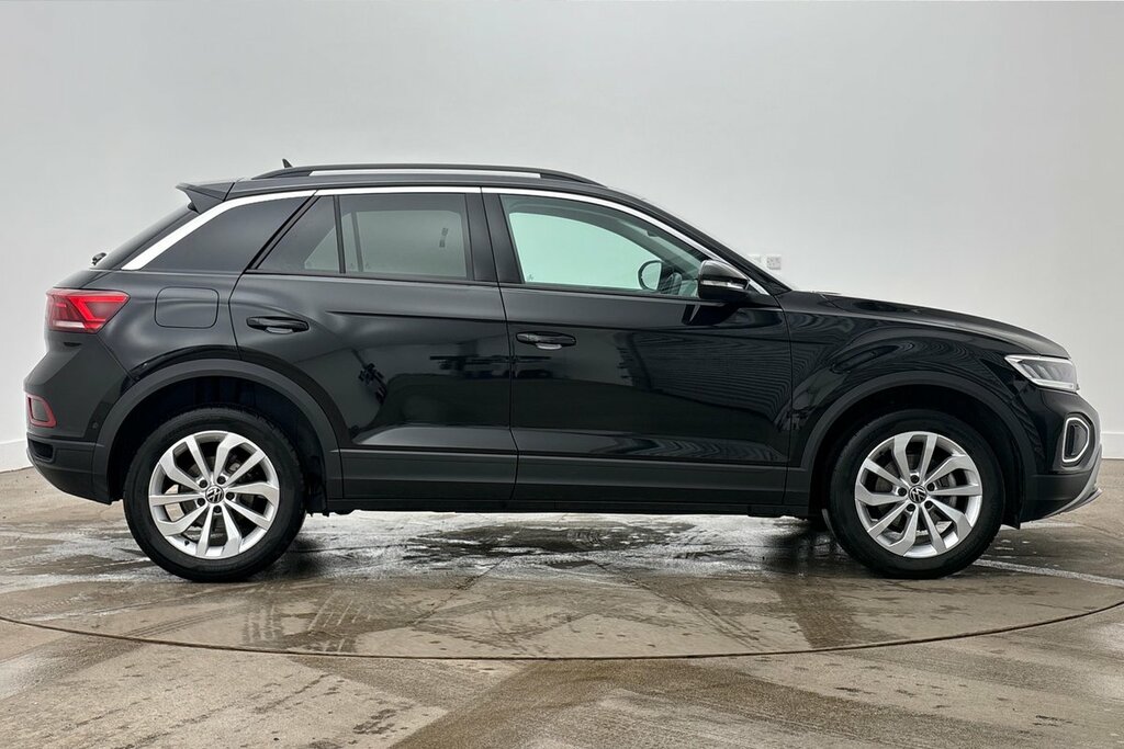 Volkswagen T-Roc Match 1.5 Tsi 150Ps 6-Speed GF75HGK Black #4