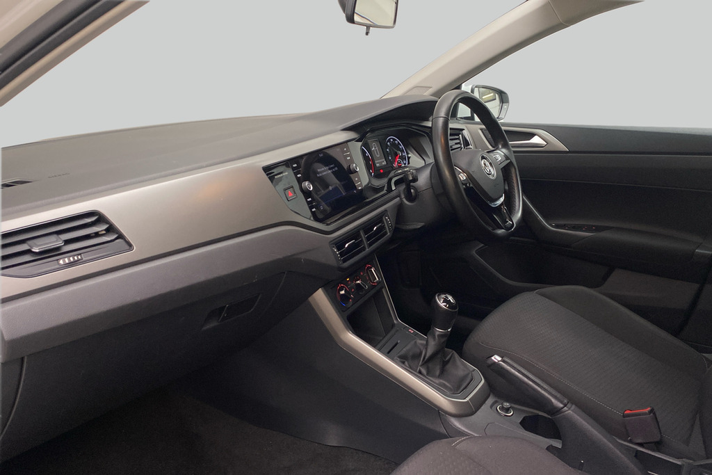 Volkswagen Polo Se 1.0 75Ps 5-Speed KE18OPJ White #2