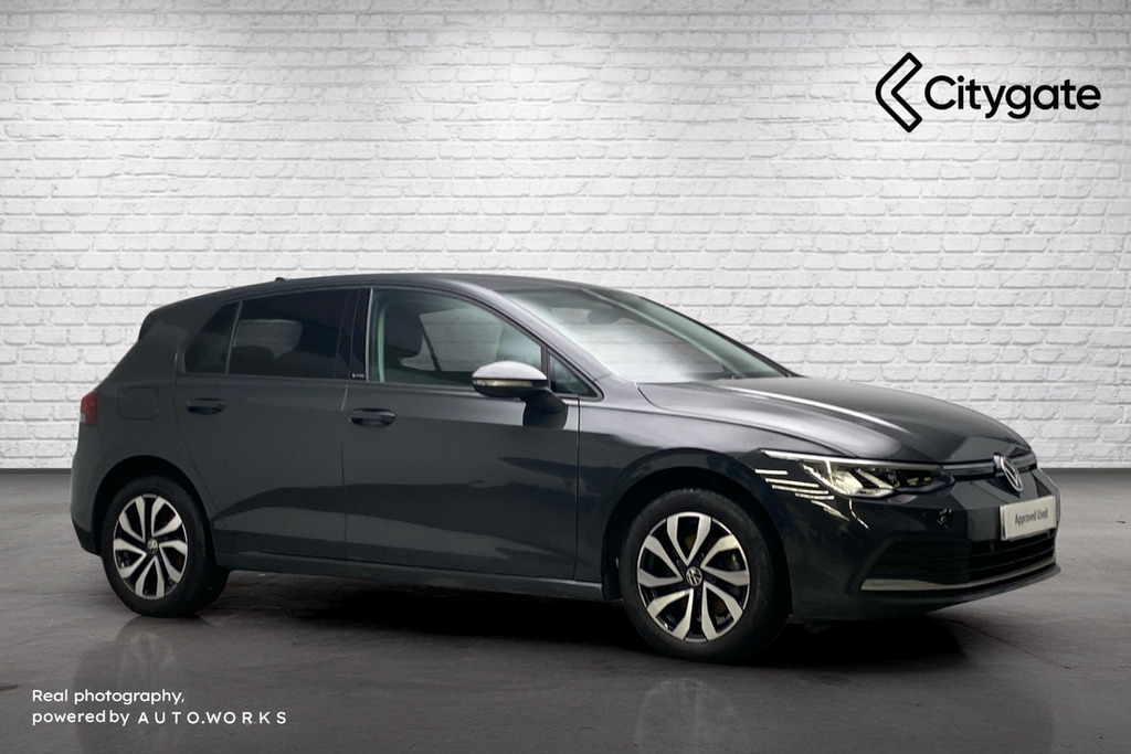 Volkswagen Golf 8 Active 1.5 Tsi 130Ps 6-Speed Grey