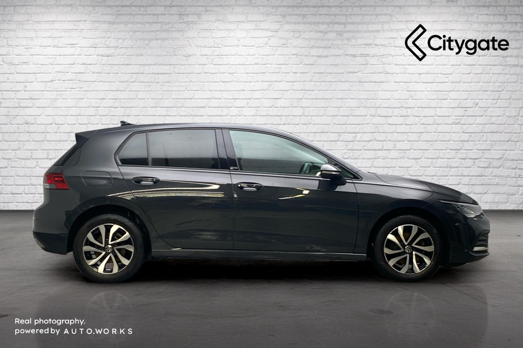 Volkswagen Golf 8 Active 1.5 Tsi 130Ps 6-Speed LL22WEK Grey #4