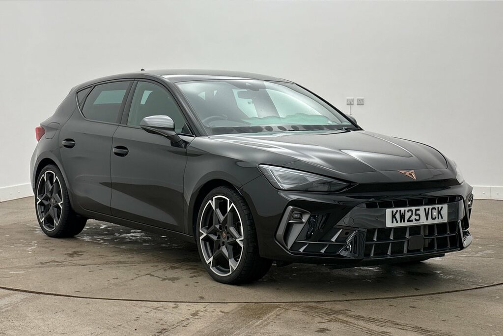 Cupra Leon Hatch V2 1.5 Etsi 150 7-Speed Black