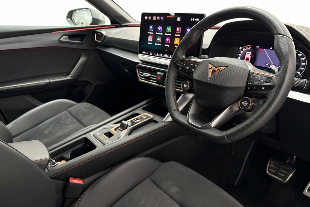 Cupra Leon Hatch V2 1.5 Etsi 150 7-Speed KW25VCK Black #6