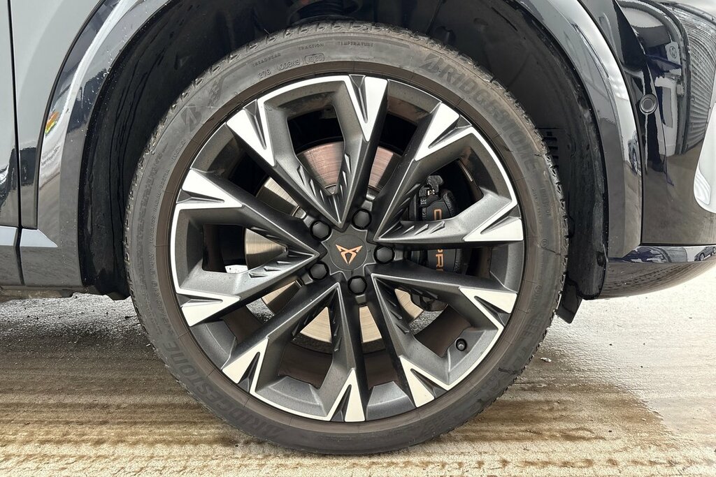 Cupra Formentor Vz2 1.5 E-hybrid 272 6-Speed KJ25PCY Black #5