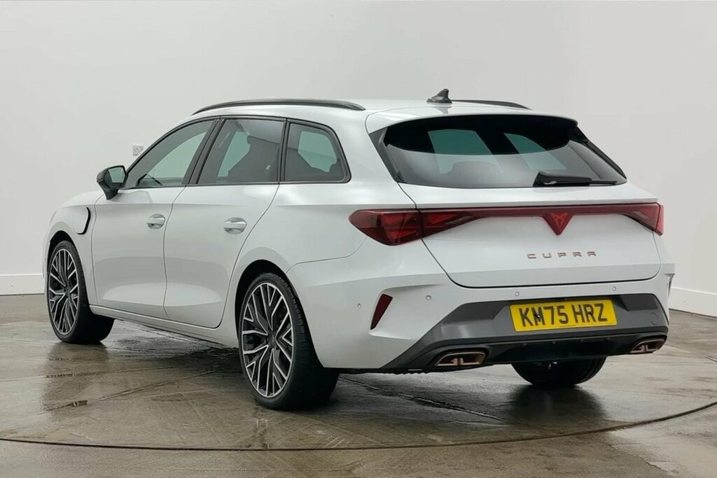 Cupra Leon Vz2 1.5 E-hybrid 272 6-Speed White #3