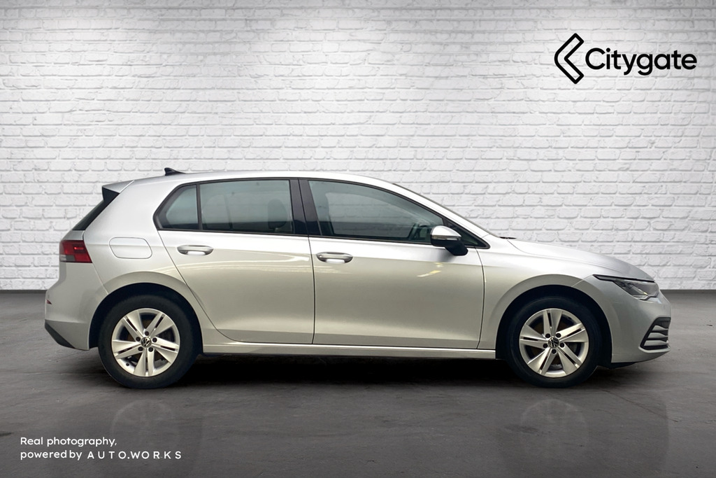 Volkswagen Golf 8 Life 1.5 Tsi 150Ps 6-Speed VF21AXZ Silver #4