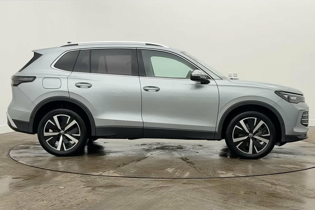 Volkswagen Tiguan Elegance 1.5 Tsi Ehybrid 204 Ps 6-Speed Dsg DC25HGZ Silver #4