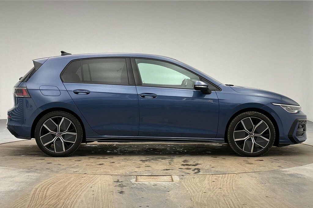 Volkswagen Golf Hatch R-line 1.5 Tsi 150Ps 6-Speed DE75NWL Blue #4