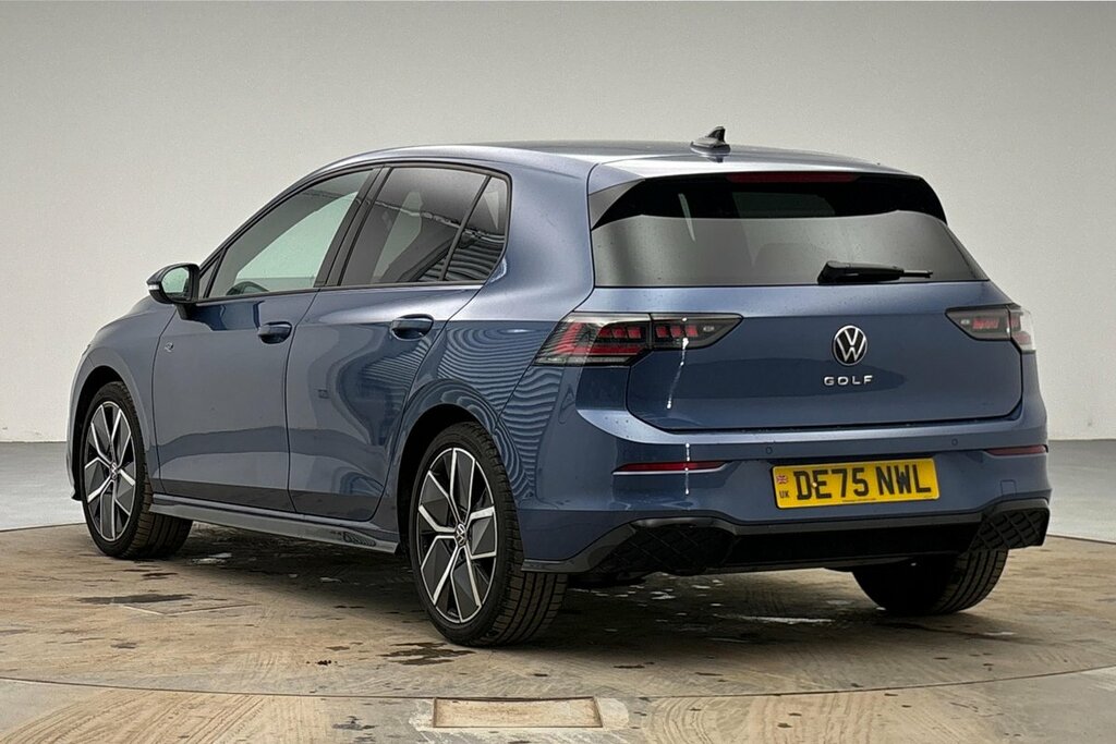 Volkswagen Golf Hatch R-line 1.5 Tsi 150Ps 6-Speed DE75NWL Blue #3