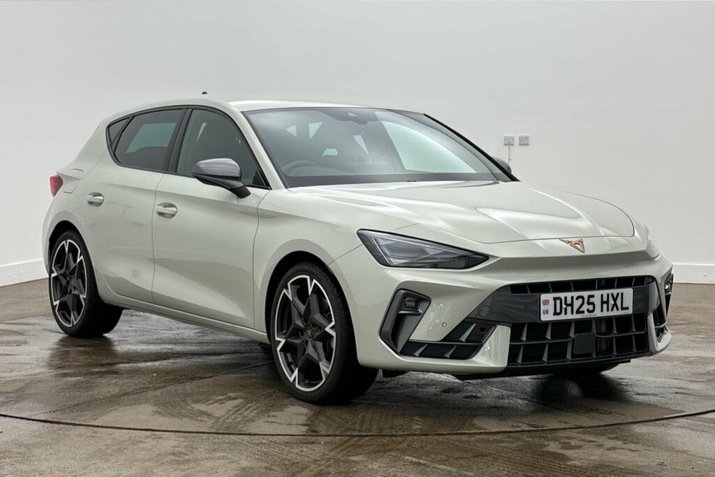 Cupra Leon Hatch V2 1.5 Etsi 150 7-Speed Grey