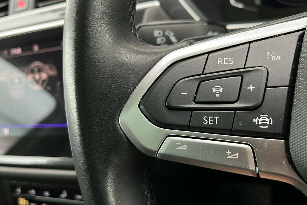 Volkswagen Tiguan Allspace Elegance 1.5 Tsi 150Ps 7-Speed Dsg White #25