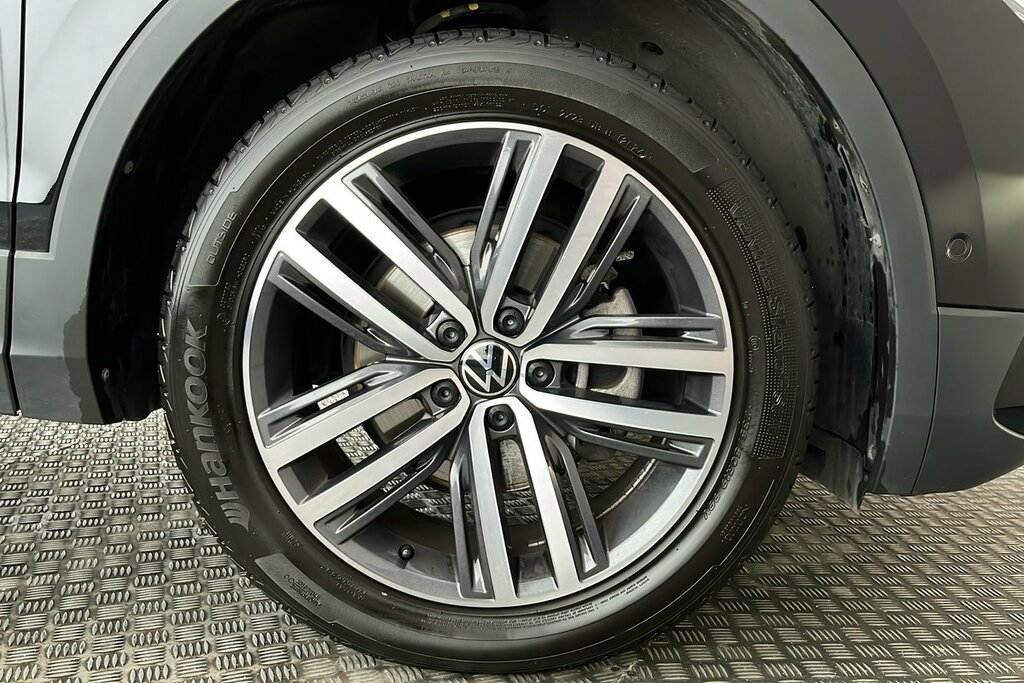 Volkswagen Tiguan Allspace Elegance 1.5 Tsi 150Ps 7-Speed Dsg Black #5