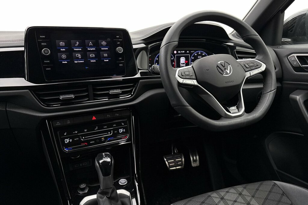 Volkswagen T-Roc Black Edition Plus 1.5 Tsi 150Ps 7-Speed Dsg DA75RXK Silver #2