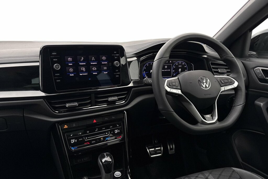 Volkswagen T-Roc Black Edition Plus 1.5 Tsi 150Ps 7-Speed Dsg KS75HCE Silver #2