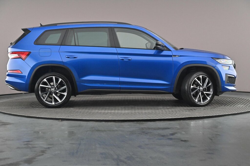 Skoda Kodiaq Sportline 7 Seats 1.5 Tsi 150 Ps Dsg LT24XDS Blue #4