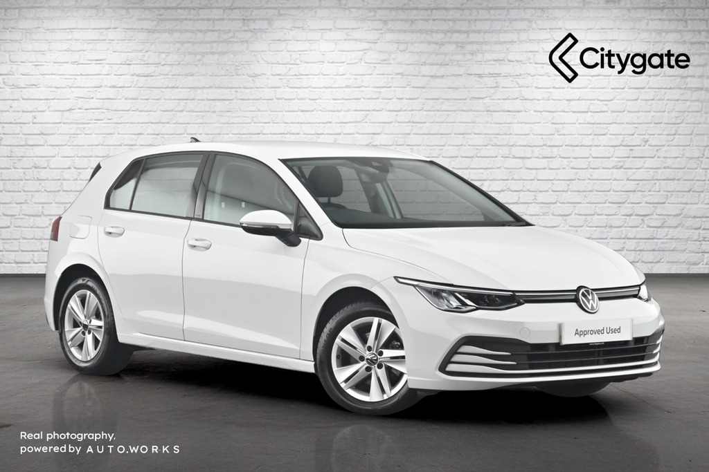 Volkswagen Golf 8 Life 1.5 Etsi 150Ps 7-Speed Dsg White