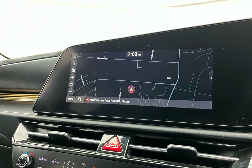 Kia e-Niro 150Kw 4 65Kwh White #16