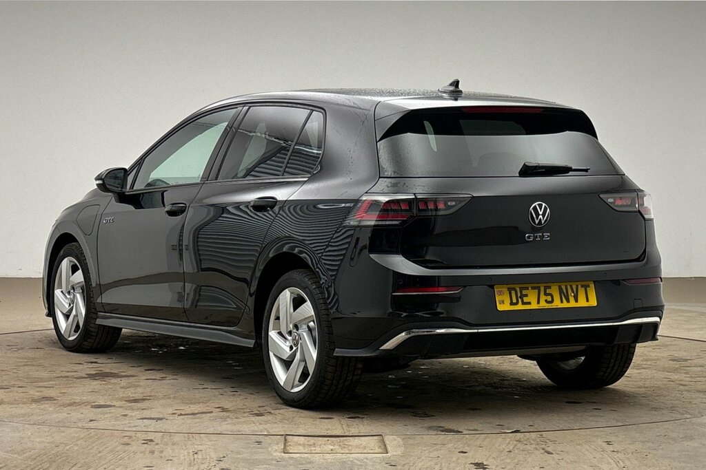 Volkswagen Golf Hatch Gte 1.5 Tsi 272Ps 6-Speed Dsg DE75NVT Black #3