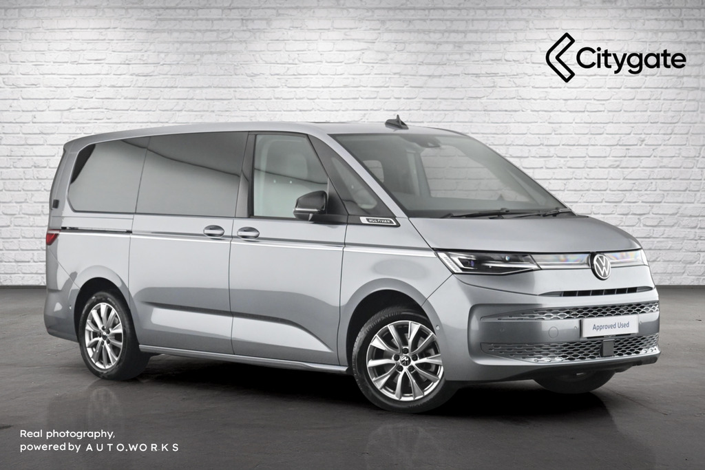 Volkswagen Multivan Style Long 204 Ps 2.0 Tsi 7-Speed Dsg Silver