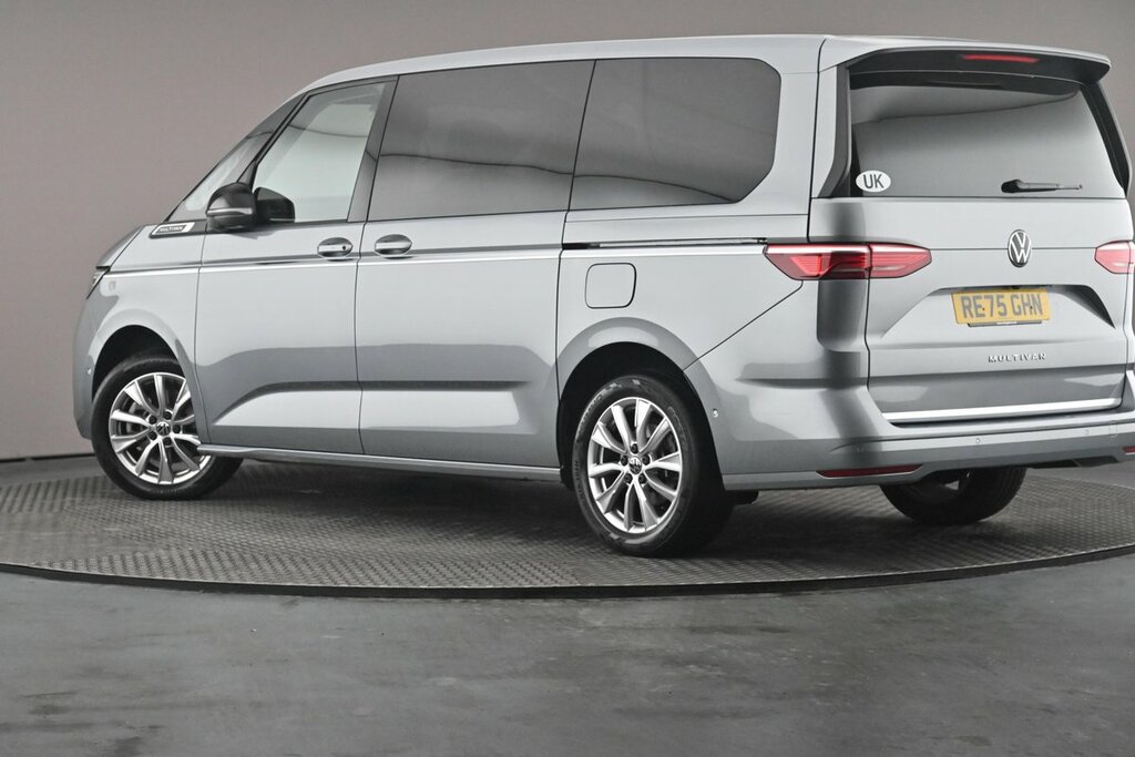 Volkswagen Multivan Style Long 204 Ps 2.0 Tsi 7-Speed Dsg RE75GHN Silver #3