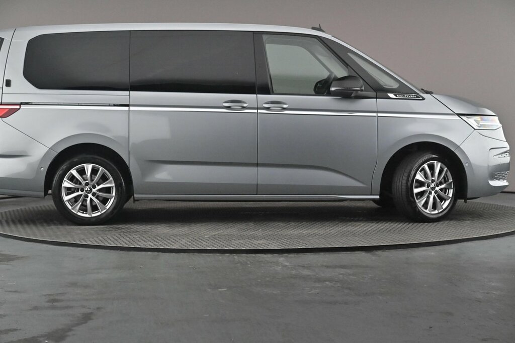 Volkswagen Multivan Style Long 204 Ps 2.0 Tsi 7-Speed Dsg RE75GHN Silver #4