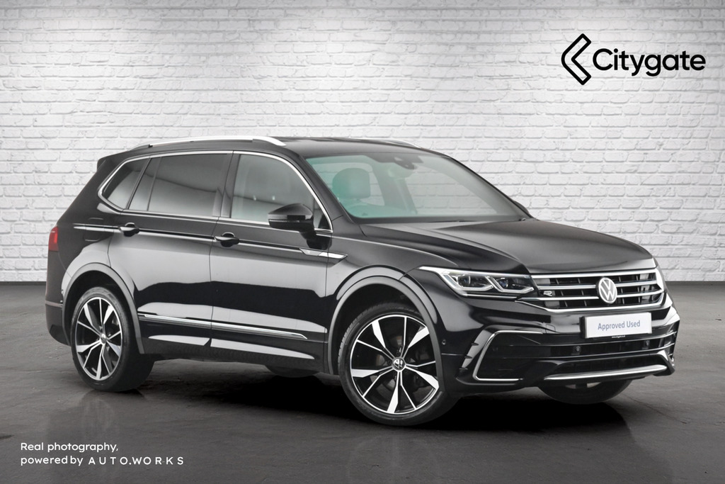 Volkswagen Tiguan Allspace R-line 1.5 Tsi 150Ps 7-Speed Dsg Black