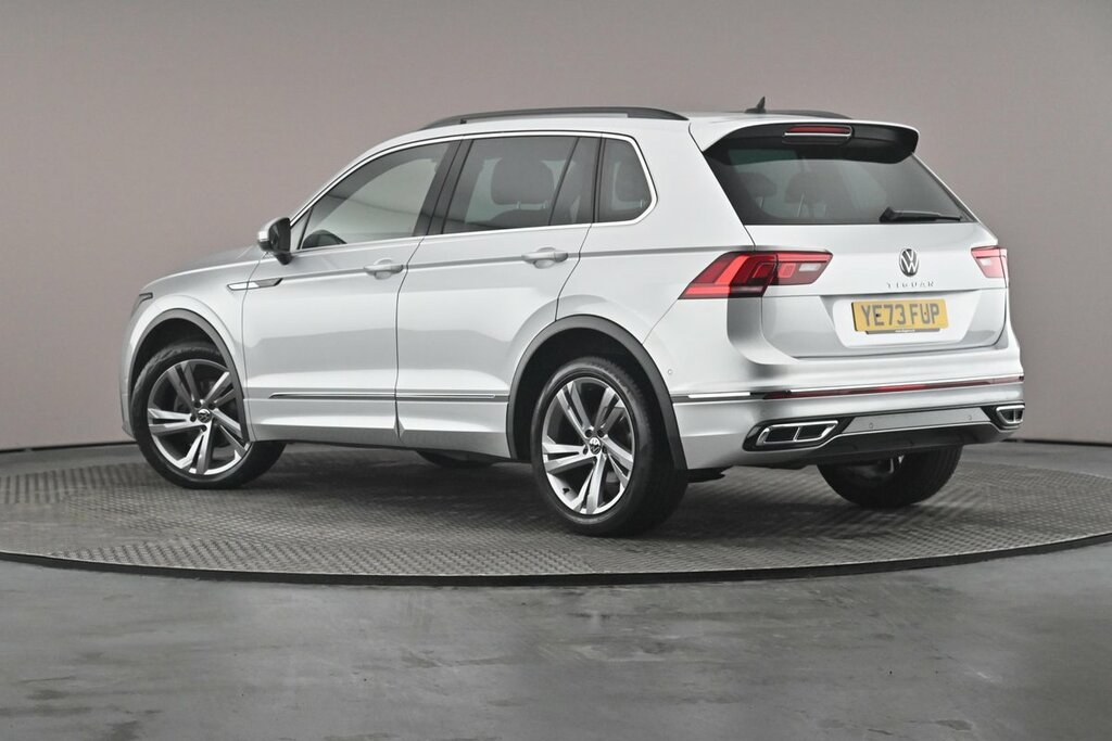 Volkswagen Tiguan R-line Edition 1.5 Tsi 150Ps 7-Speed Dsg Silver #3