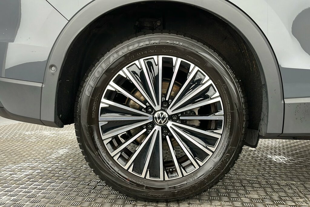 Volkswagen Tiguan Match 1.5 Etsi 150 Ps 7-Speed Dsg Grey #5