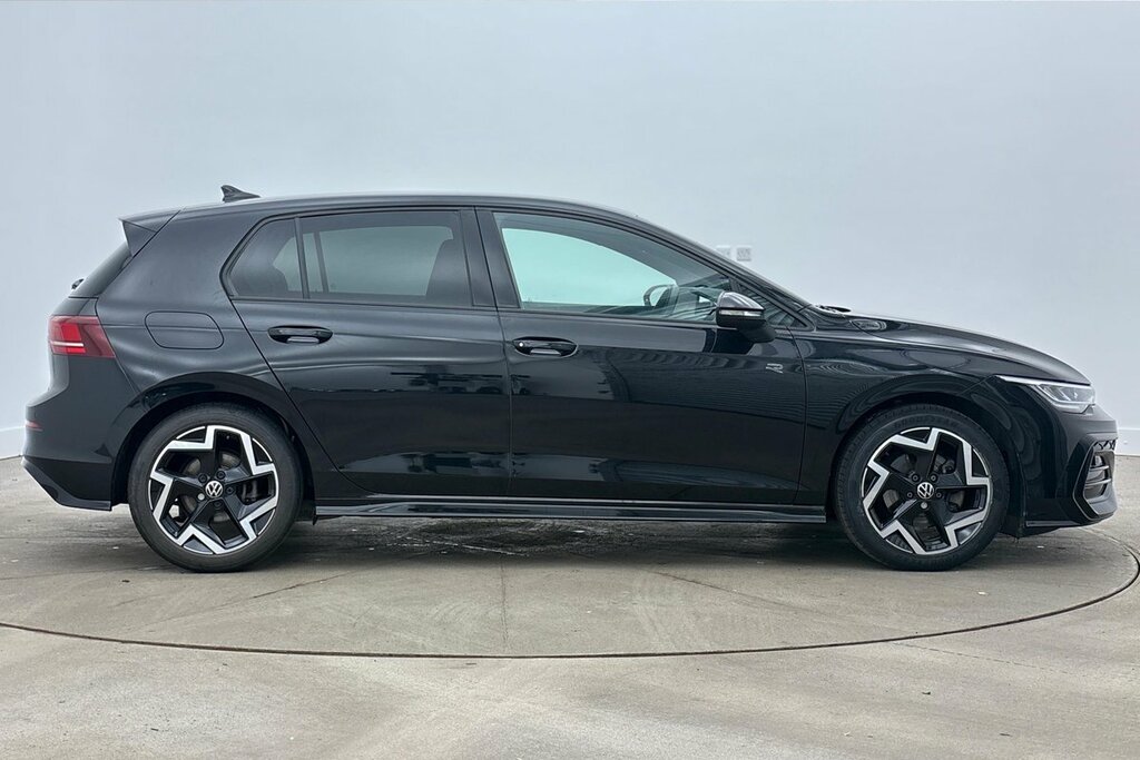 Volkswagen Golf Hatch R-line 1.5 Etsi 150Ps 7-Speed Dsg Black #4
