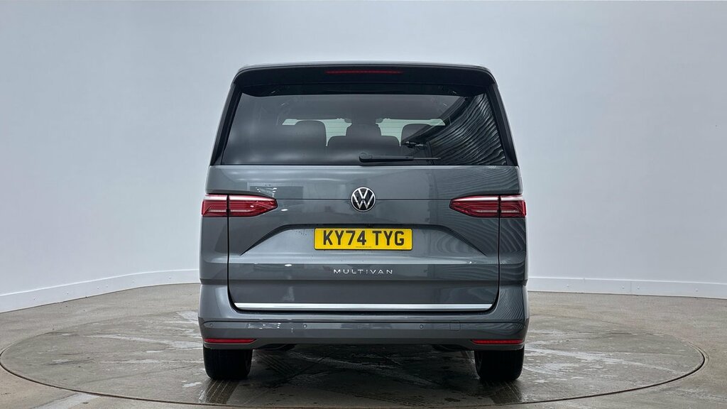 Volkswagen Multivan Multivan Style Long 204 Ps 2.0 Tsi 7-Speed Dsg White #8