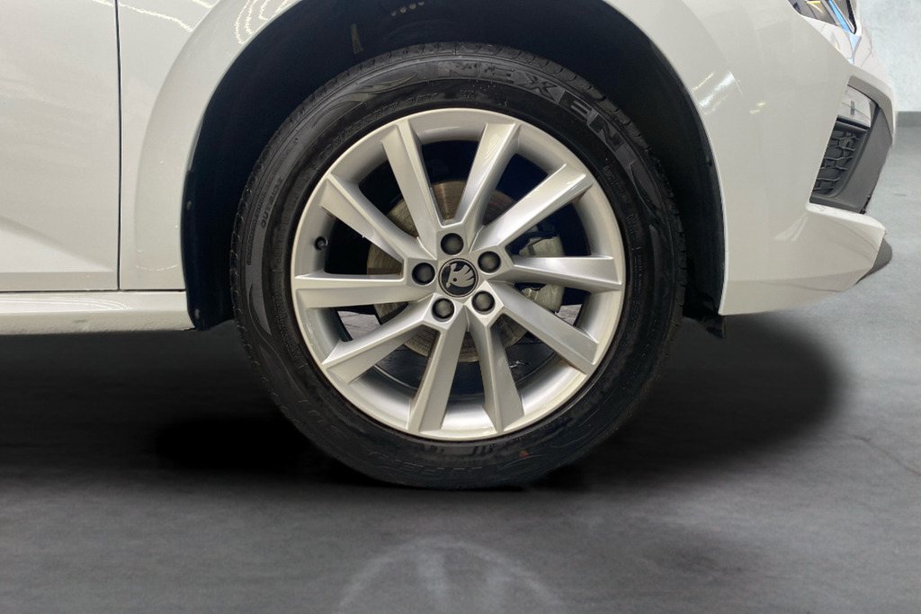 Skoda Kamiq Se Edition 1.0 Tsi 95 Ps 5G Man White #5