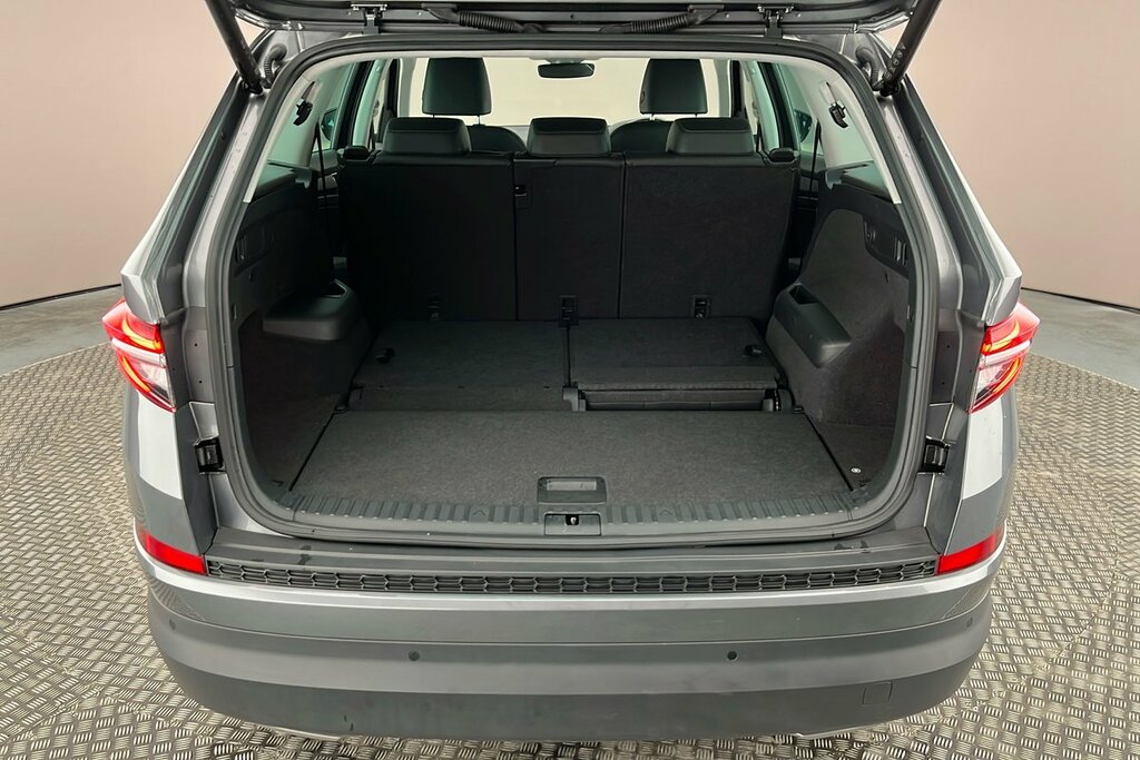 Skoda Kodiaq 1.5 Tsi 150Ps Se L Executive 7S Act Dsg White #11