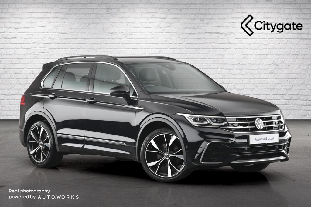 Volkswagen Tiguan R-line 1.5 Tsi 150Ps 7-Speed Dsg Black