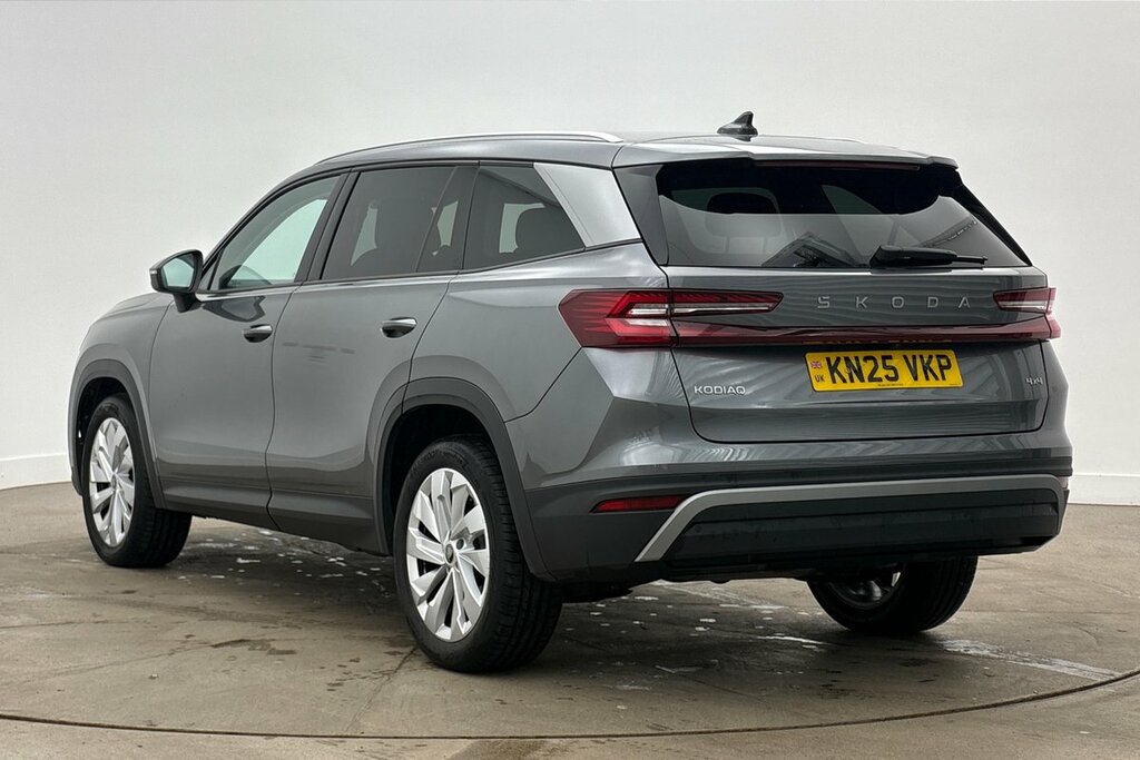 Skoda Kodiaq Se L 7 Seats 2.0 Tdi 193 Ps Dsg 4X4 Grey #3